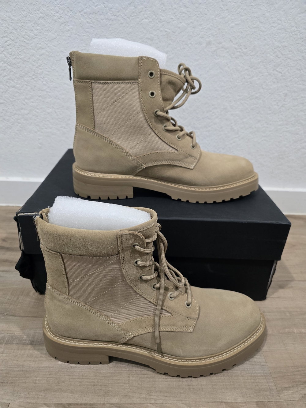 The Saint Morta Men's Leguon Boot